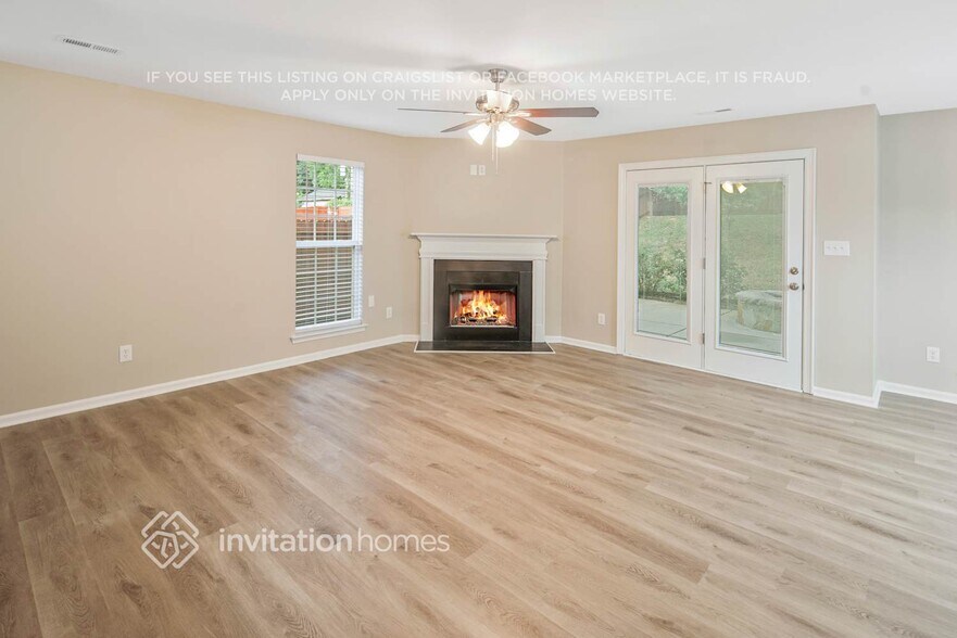 Building Photo - 5037 Silabert Ave