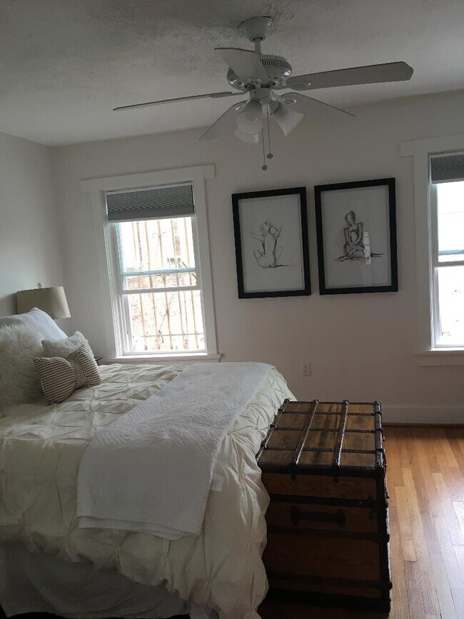 Rear Bedroom - 365 Spahr St