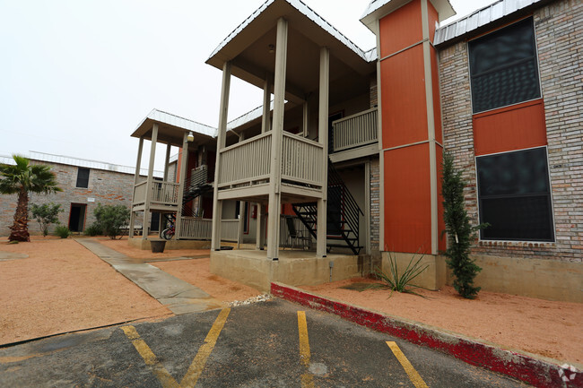 Building Photo - Seven Towers Apartments