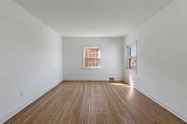 Building Photo - READY for Move-In! Fully RENOVATED 3 bedroom in WEST MIFFLIN! COME CHECK IT OUT!