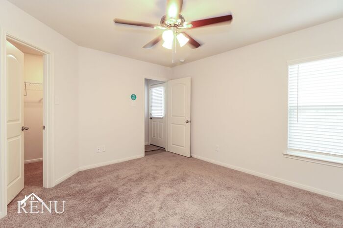 Building Photo - 10491 Red Cardinal Dr