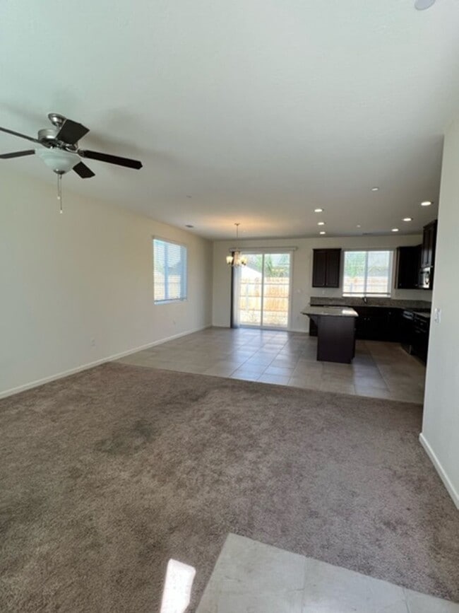 Building Photo - 3306 Manchester St