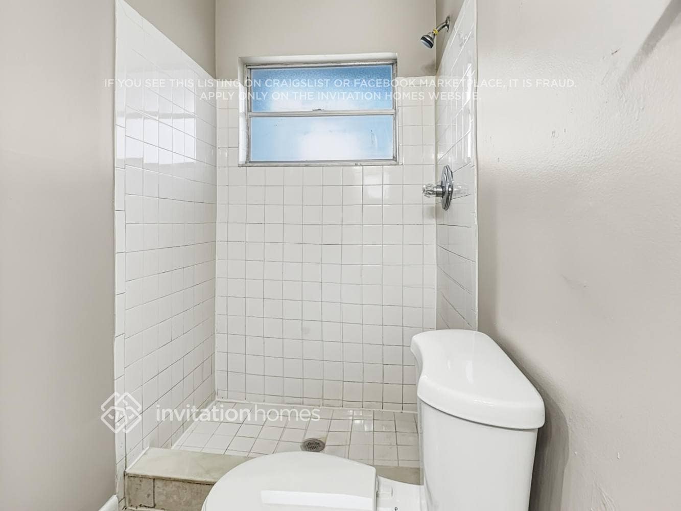 Building Photo - 512 E Hilda Dr