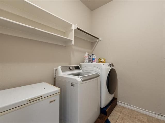 Building Photo - 654 Plum Dr