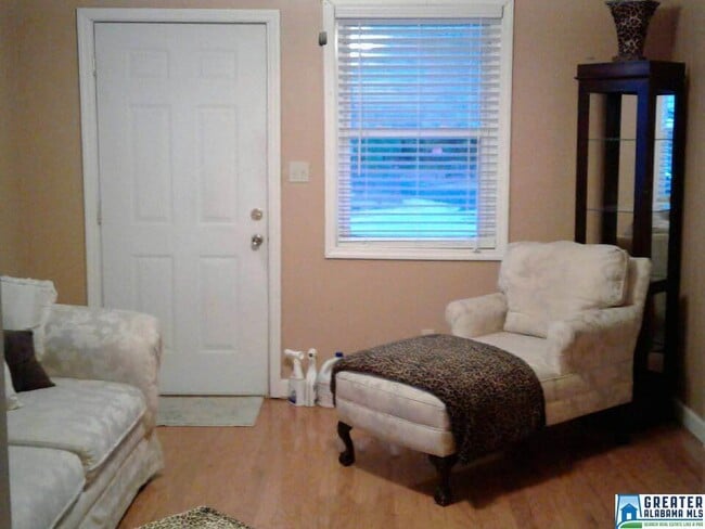 Building Photo - 737 Attalla Pl