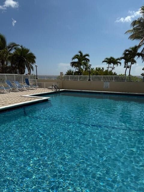 Building Photo - 1800 S Ocean Blvd