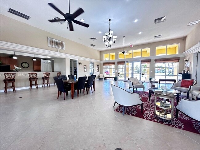 Building Photo - 974 Bent Creek Dr