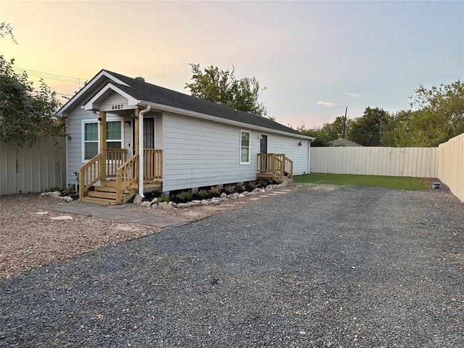 Primary Photo - 4407 Cline St