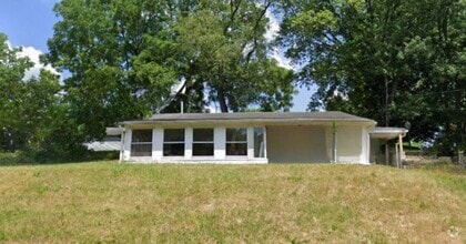 Building Photo - 2/3 BR Massillon Ranch for Rent