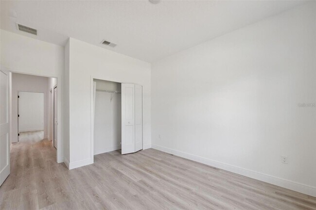 Building Photo - 3072 SW 168th Loop