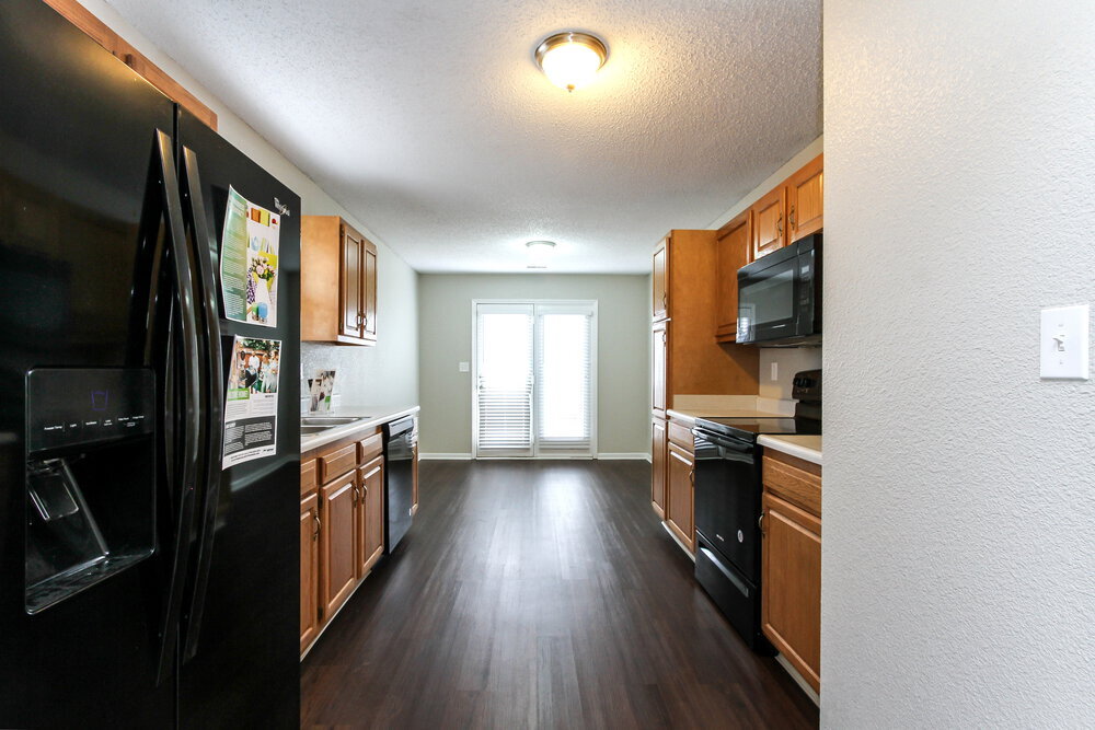 Building Photo - 652 Locust Grove Ln