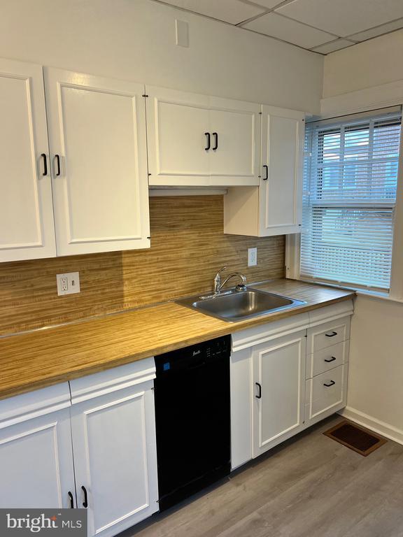 Building Photo - 2505 Cumberland Ave