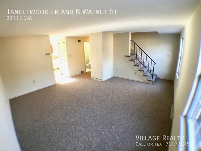 Building Photo - 410 Tanglewood Ln