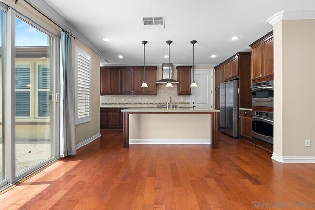 Building Photo - 13582 Hyacinth Hills Way
