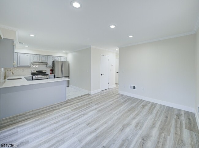 Building Photo - 1141 Clawson Ct