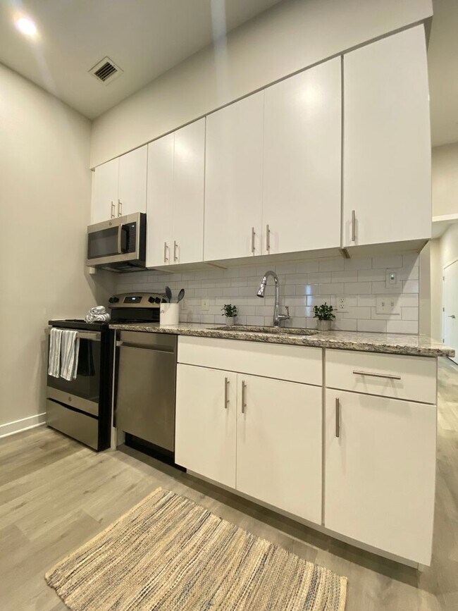 Interior Photo - Silver Creek Apartments | 1-3 Bedroom Apar...