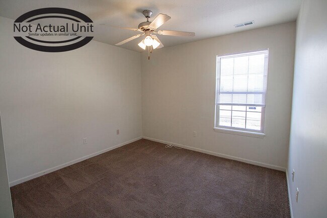 Building Photo - 1500 Bodie Dr