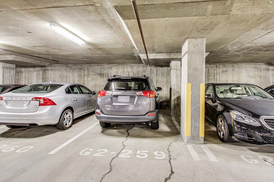 Building Photo - 475 K St NW