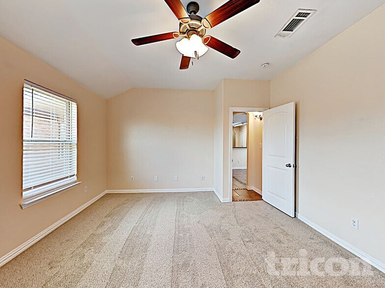 Building Photo - 12313 Hunters Cabin Ct