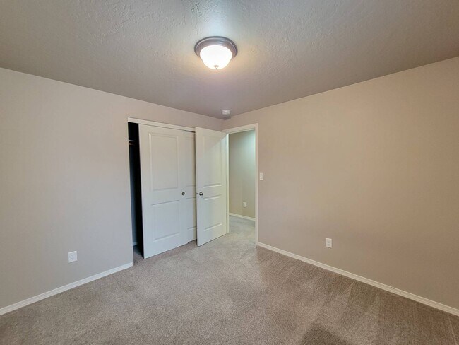 Building Photo - 3033 Duval Lp