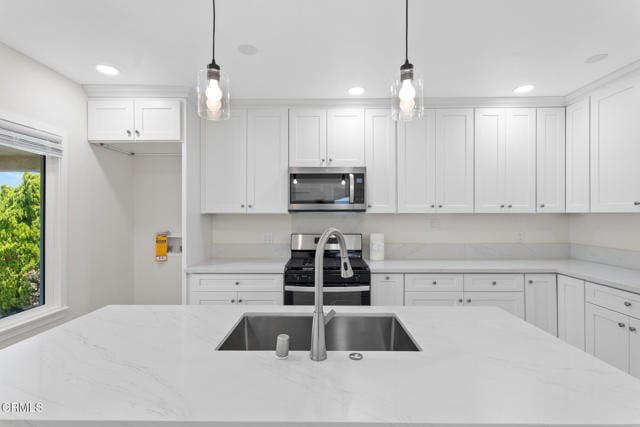 Building Photo - 4110 Verdugo View Dr