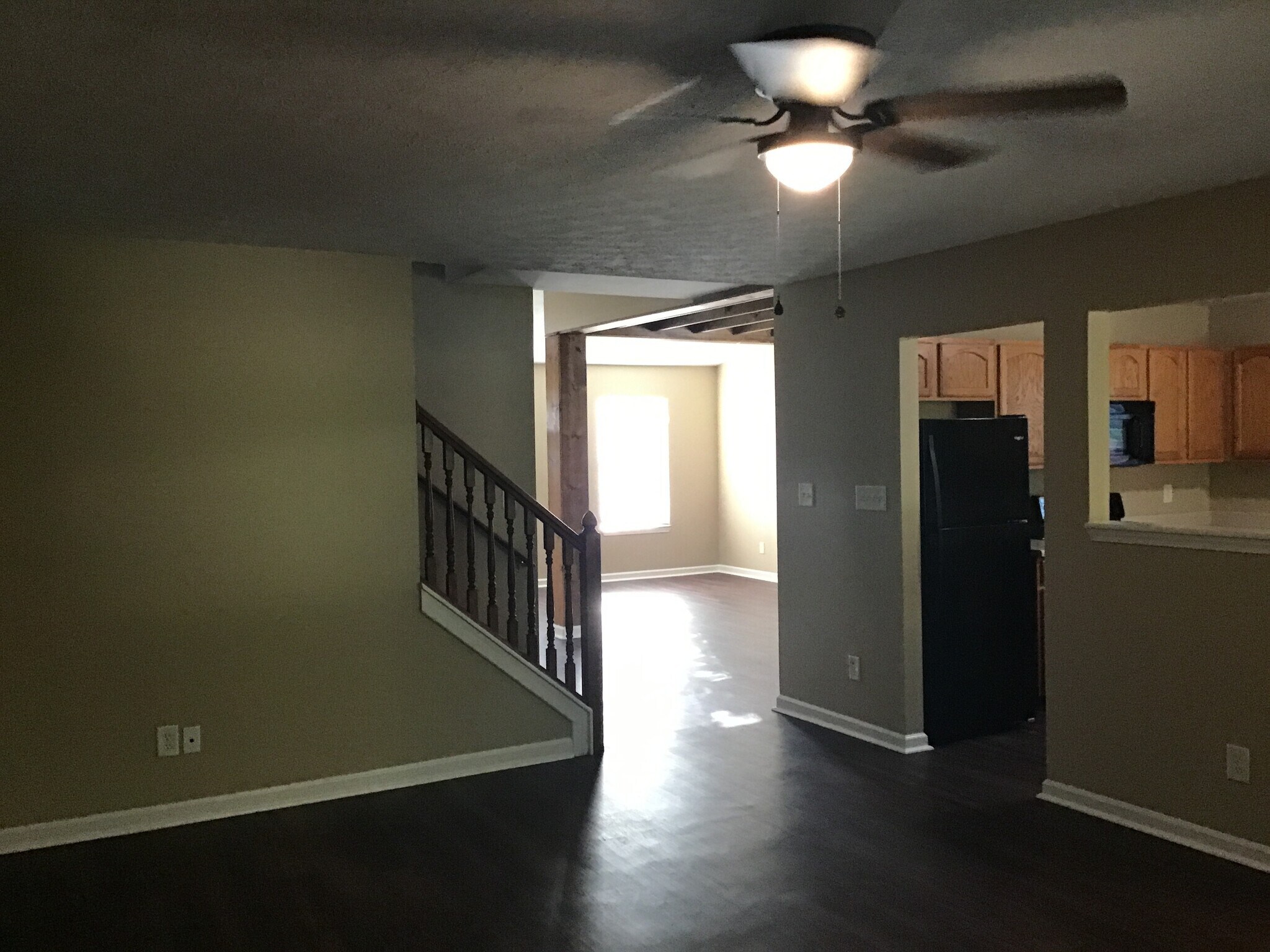 Building Photo - 1196 River Ridge Dr
