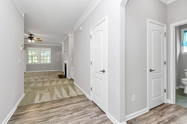 Building Photo - Residential Home located in premier 55+ Gated Community