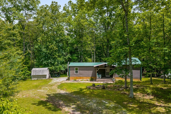 Building Photo - 1048 Sitting Bull Point