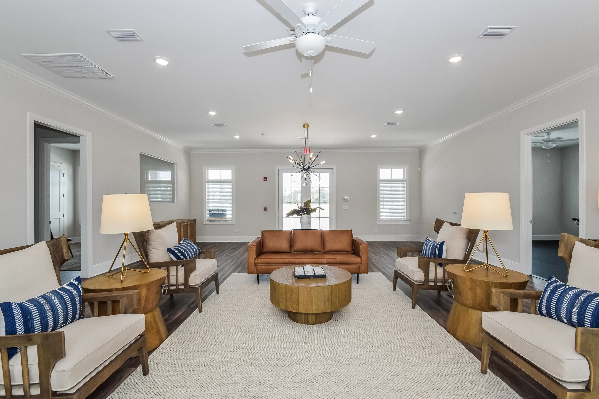 Building Photo - 1153 Walker Point Way