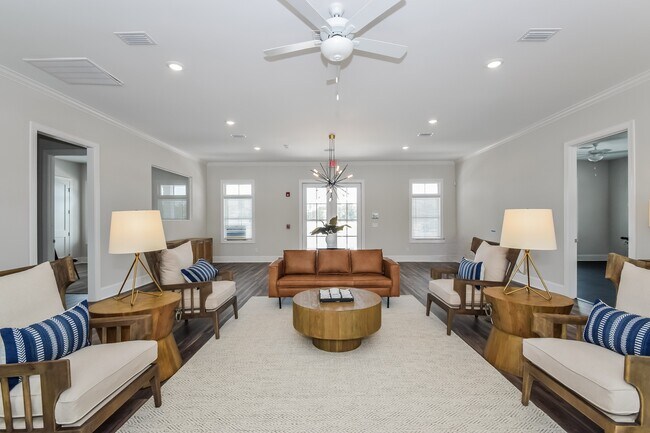 Building Photo - 2038 Silo St