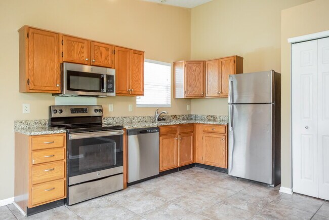 Building Photo - 10802 Sedgegrass Dr