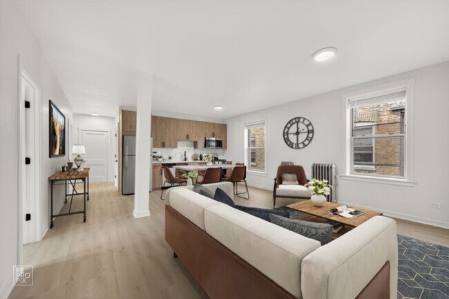 Building Photo - 6975 N Bell Ave