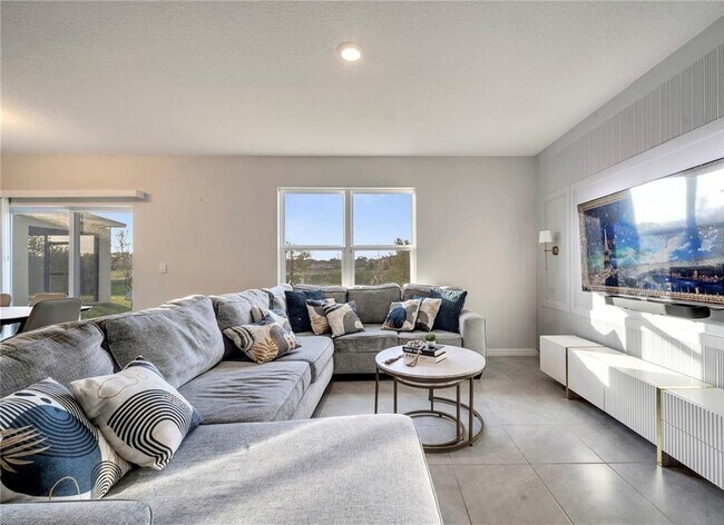 Building Photo - 417 Noble Ave