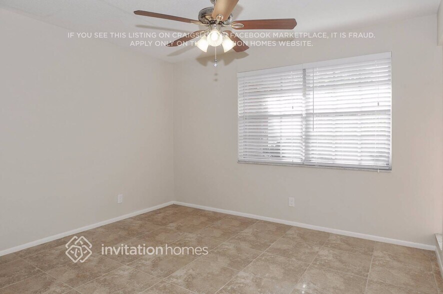 Building Photo - 1706 Sharondale Dr