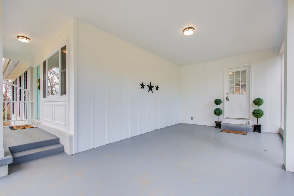 carport - 5007 Dogwood Dr