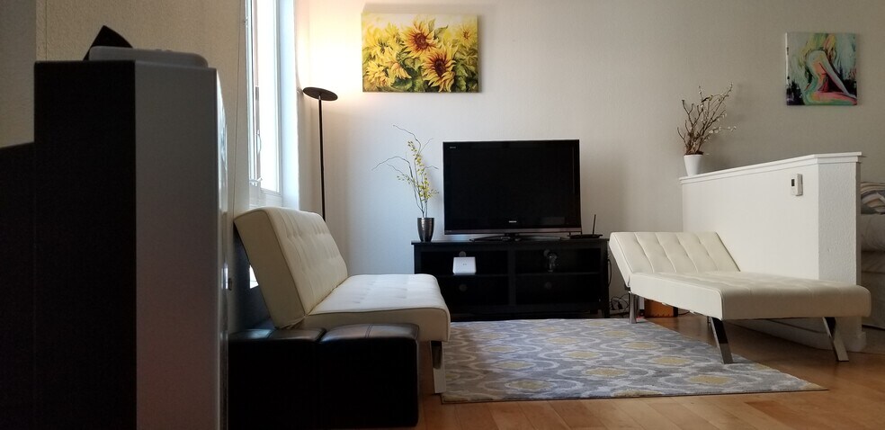 Building Photo - 1511 Jefferson St