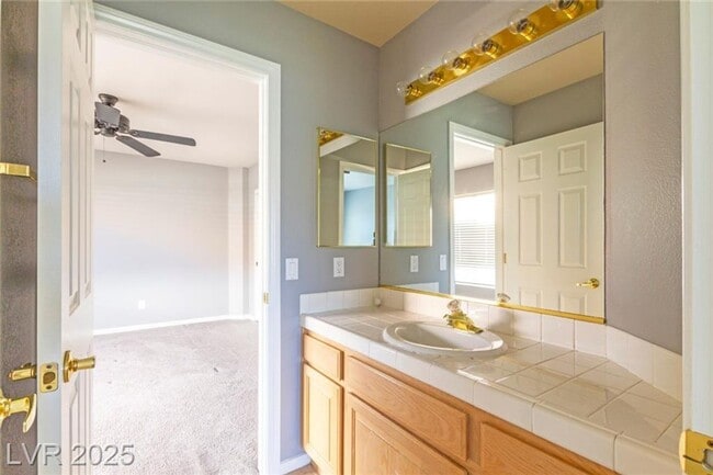 Building Photo - 2121 Whitebirch Ln