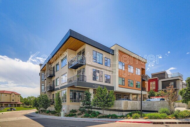 Primary Photo - 2876 W 53rd Ave