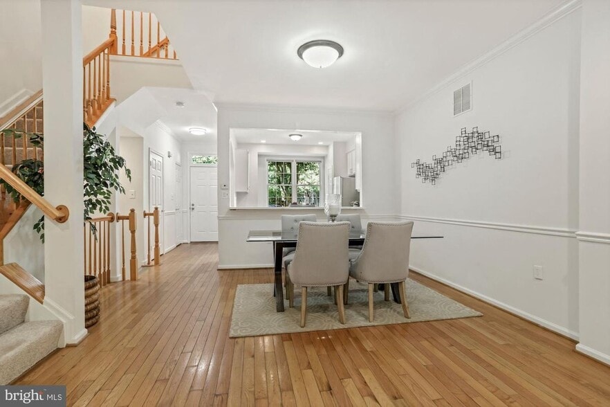 Building Photo - 11280 Fairwind Way