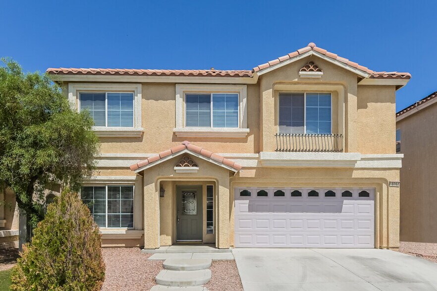 Primary Photo - 10762 Sheridan Dawn Ct