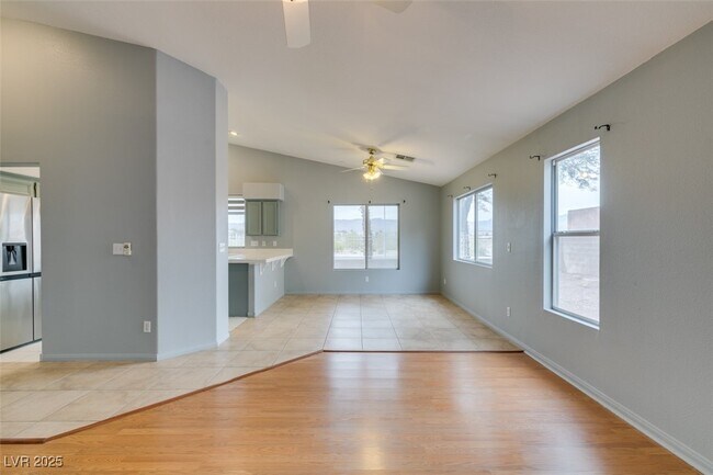 Building Photo - 7782 Top Hat Ave