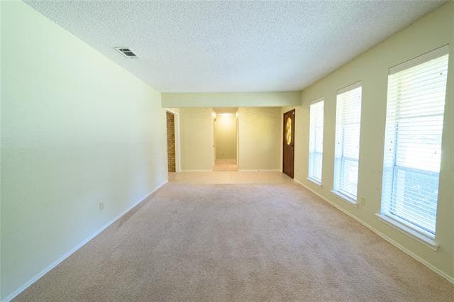 Building Photo - 111 Sunview St