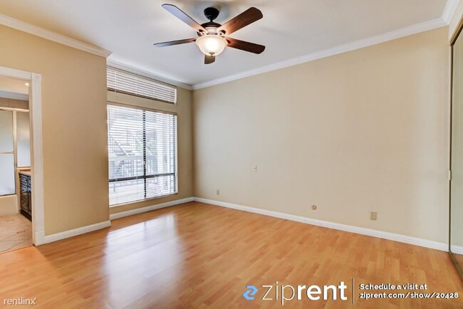 Building Photo - 2 br, 1.5 bath Condo - 601 North Kenwood S...