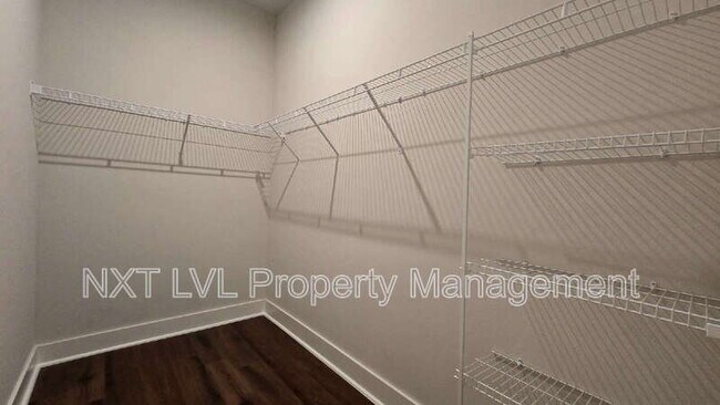 Building Photo - 14851 Loggerhead Dr