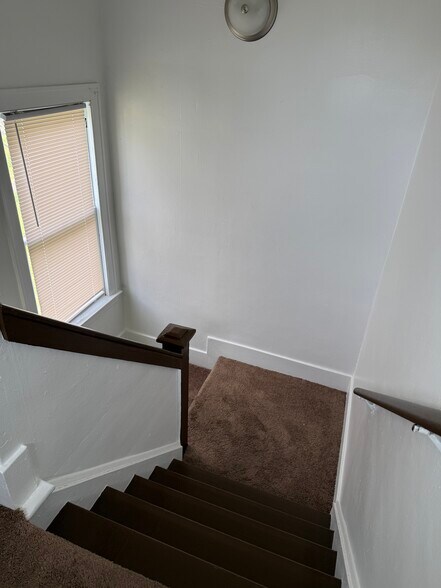 Stairway - 5287 Spokane St