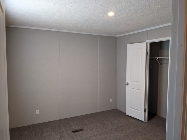 Building Photo - 80 Mulberry