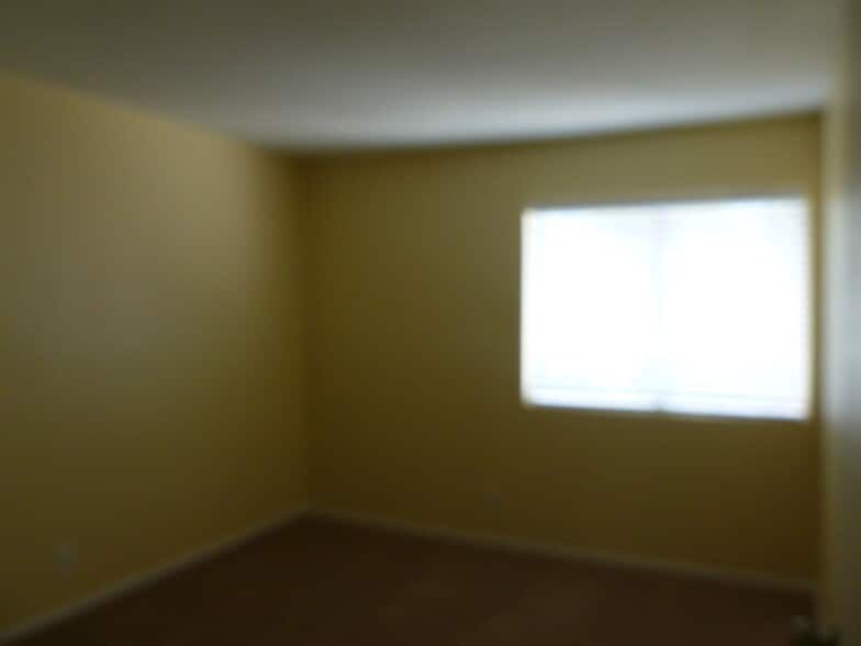 Building Photo - 700 Fernwood Ln