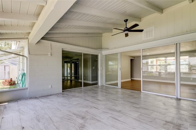 Building Photo - 10744 Drummond Rd