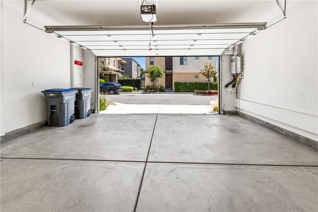 Building Photo - 706 Colorado Cir