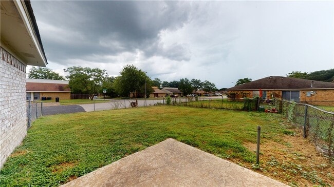 Building Photo - 814 Concho Pl